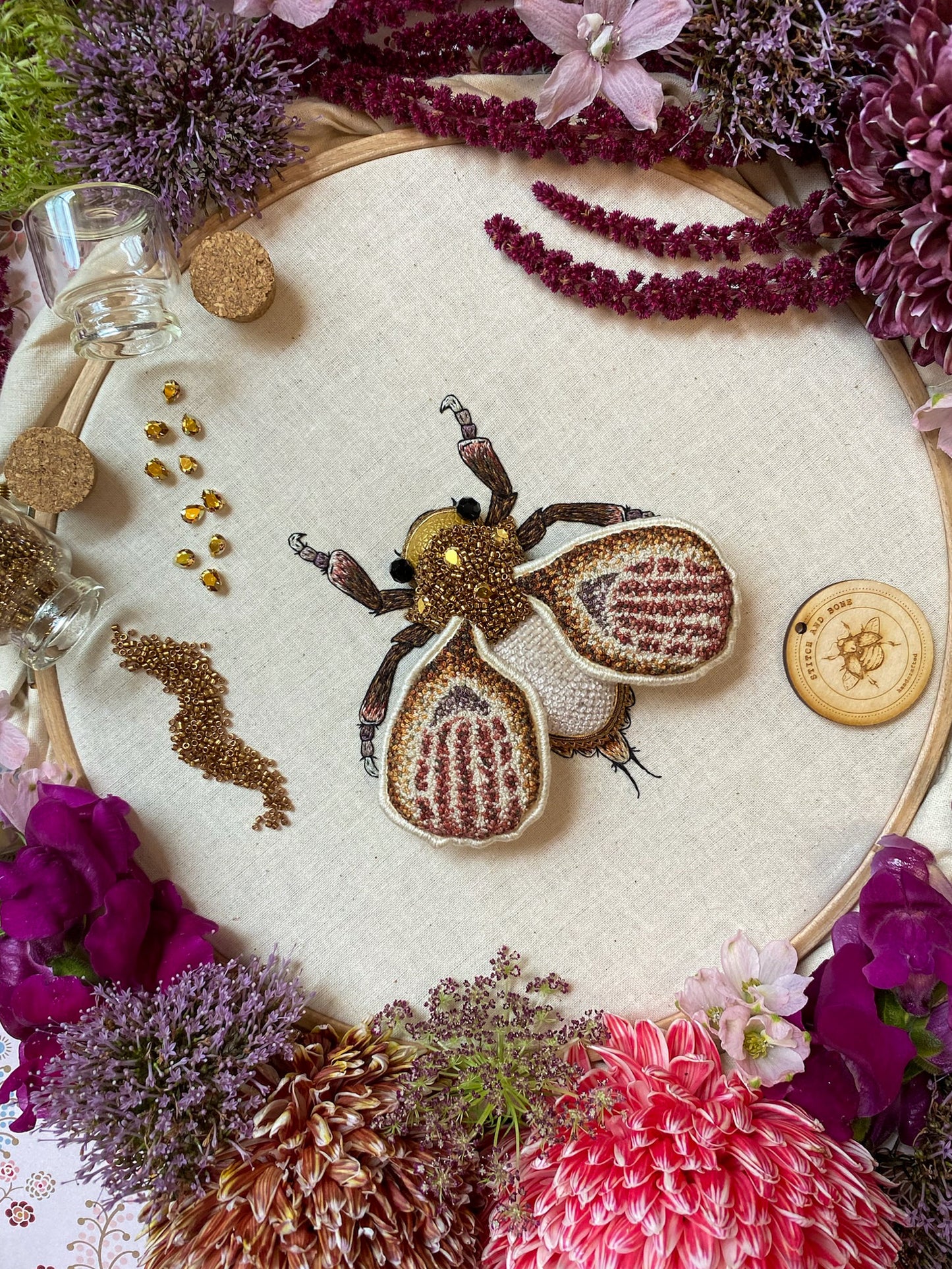 Newborn Greenfaced Gumhopper Embroidered Artwork